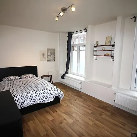 Bel 2 Avec Terrasse Apartment Liege