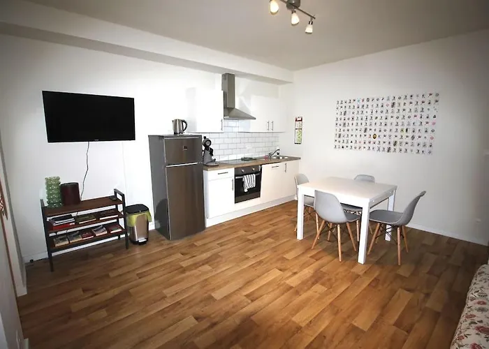 Bel 2 Avec Terrasse דירה